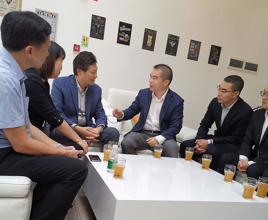 1574747456714043978.jpg 2.jpg