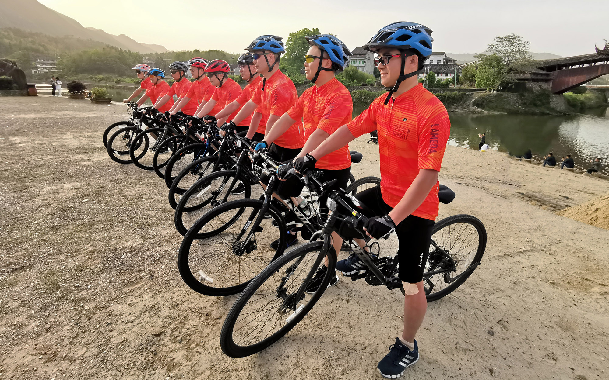 1619050322672021599.jpg 1619050322672021599.jpg