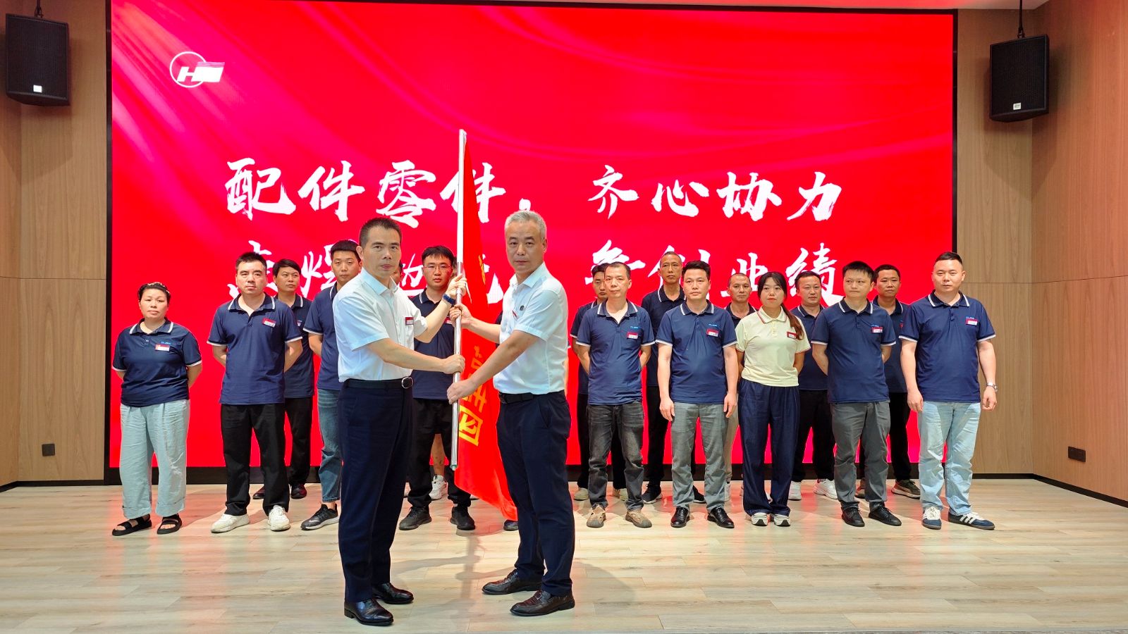 1753748636059061288.jpg 1753748636059061288.jpg